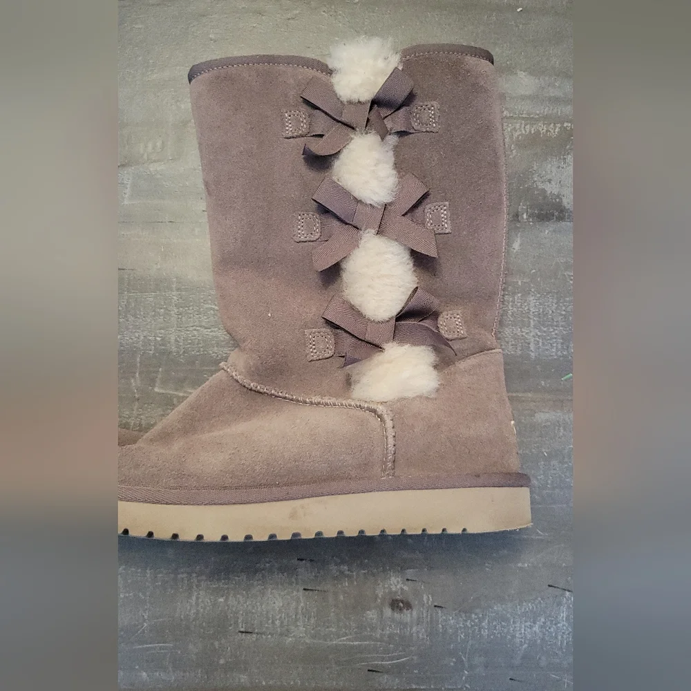 Koolaburra by UGG Size 10